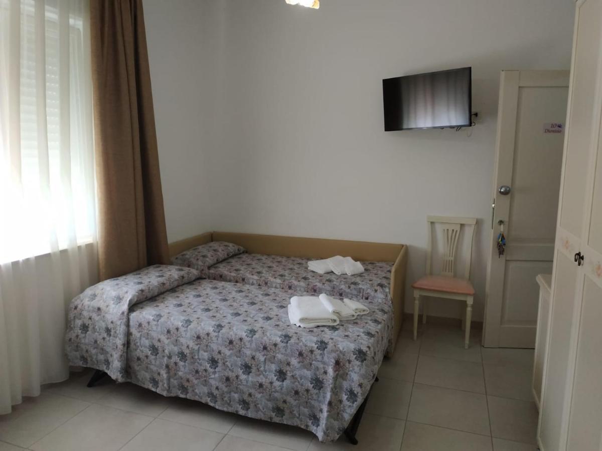 Afrodite Hotell Scalea Exteriör bild